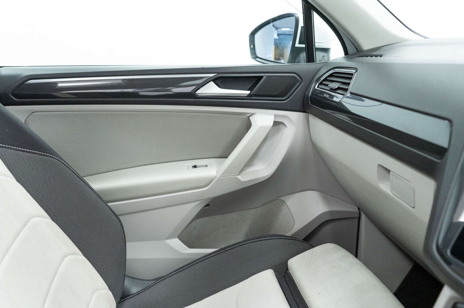 Used Volkswagen Tiguan 2021 for sale - 78176726: Photo 37