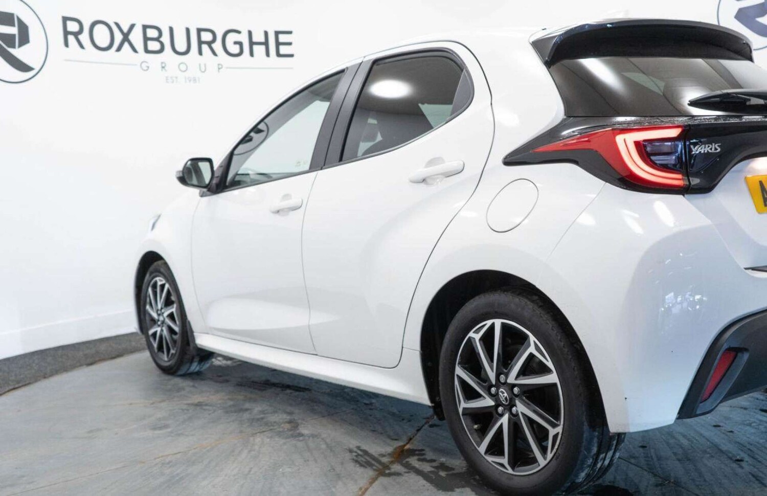Used Toyota Yaris 2023 for sale - 77930909: Photo 19