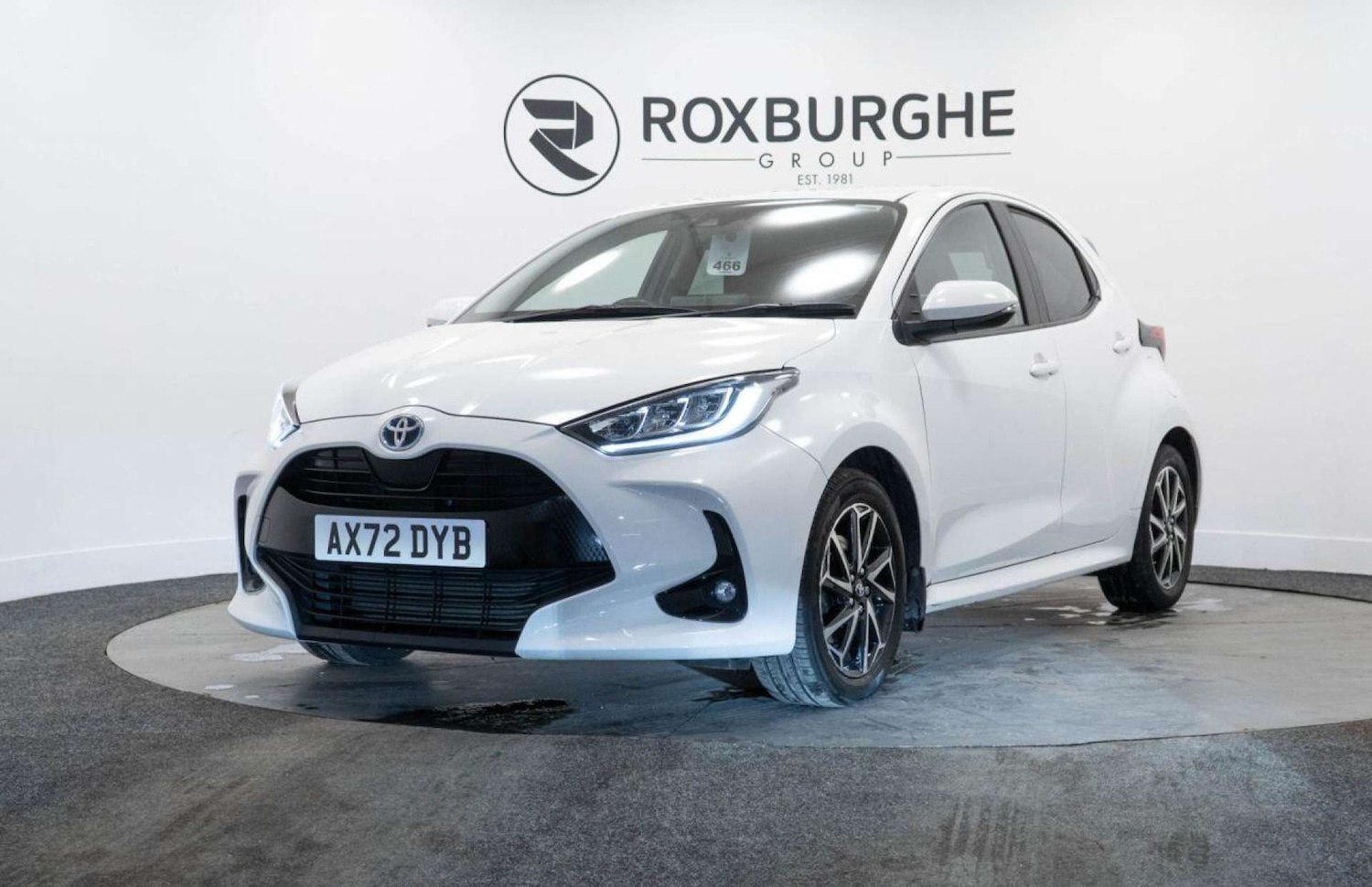 Used Toyota Yaris 2023 for sale - 77930909: Photo 3