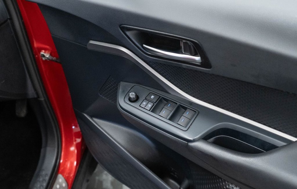 Used Toyota C-HR 2023 for sale - 77525942: Photo 22