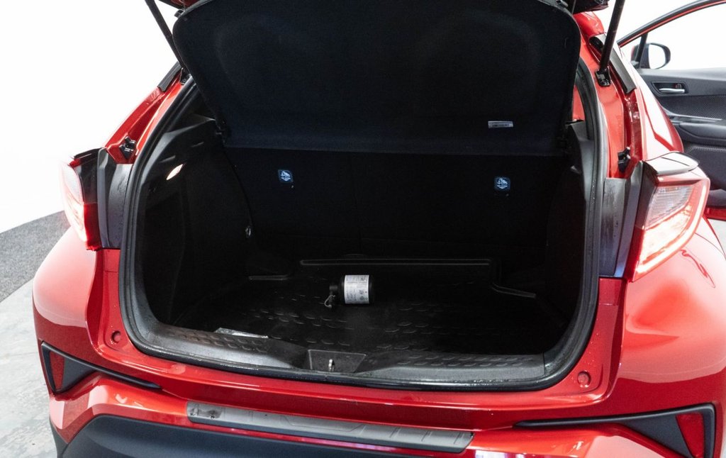 Used Toyota C-HR 2023 for sale - 77525942: Photo 33