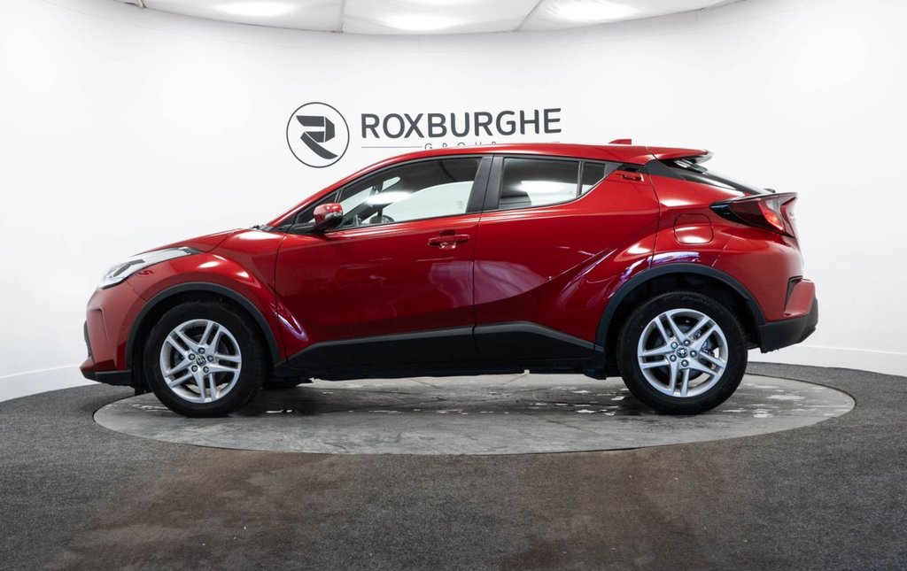 Used Toyota C-HR 2023 for sale - 77525942: Photo 4