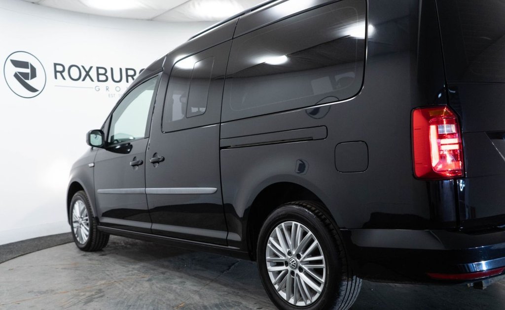 Used Volkswagen Caddy Maxi Life 2018 for sale - 77276638: Photo 17