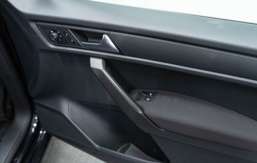 Used Volkswagen Caddy Maxi Life 2018 for sale - 77276638: Photo 22