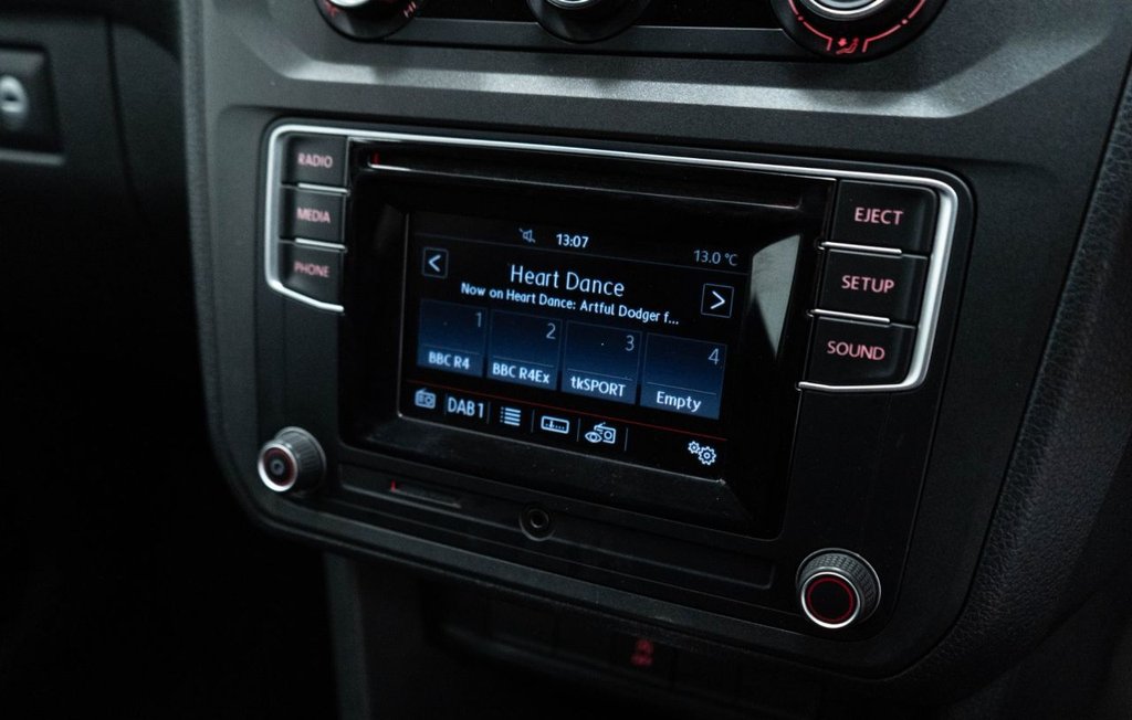 Used Volkswagen Caddy Maxi Life 2018 for sale - 77276638: Photo 27