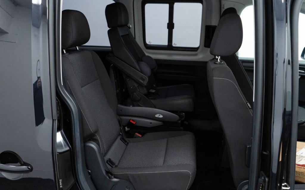 Used Volkswagen Caddy Maxi Life 2018 for sale - 77276638: Photo 31