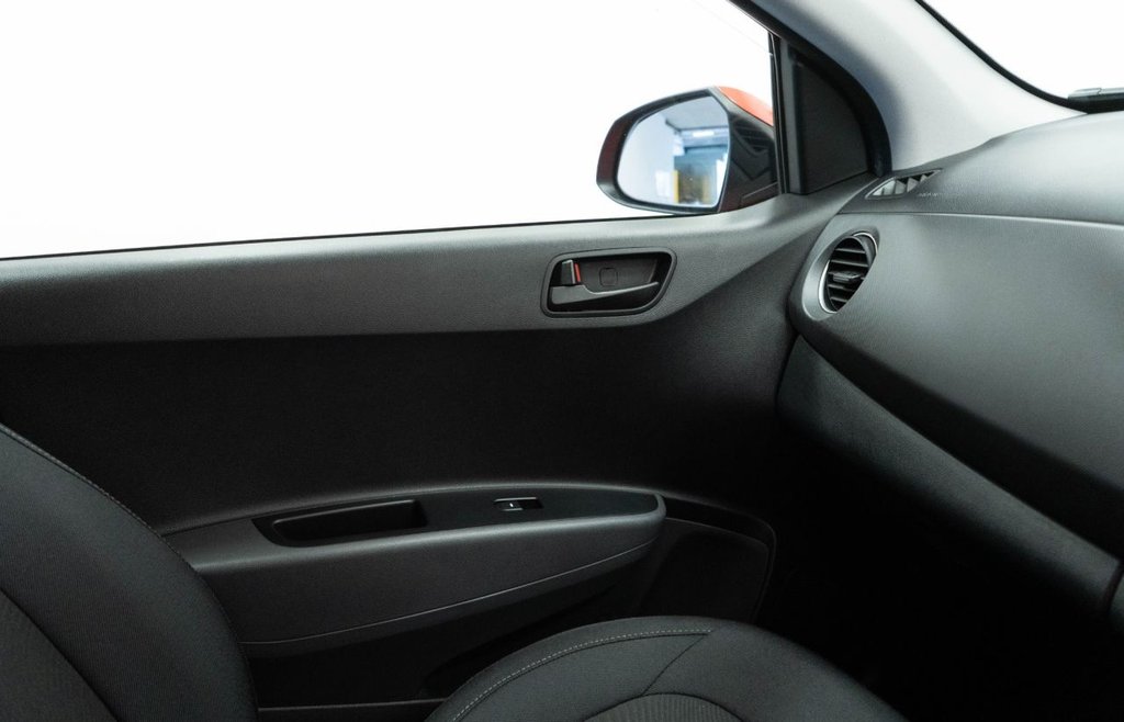 Used Hyundai i10 2019 for sale - 77841356: Photo 27