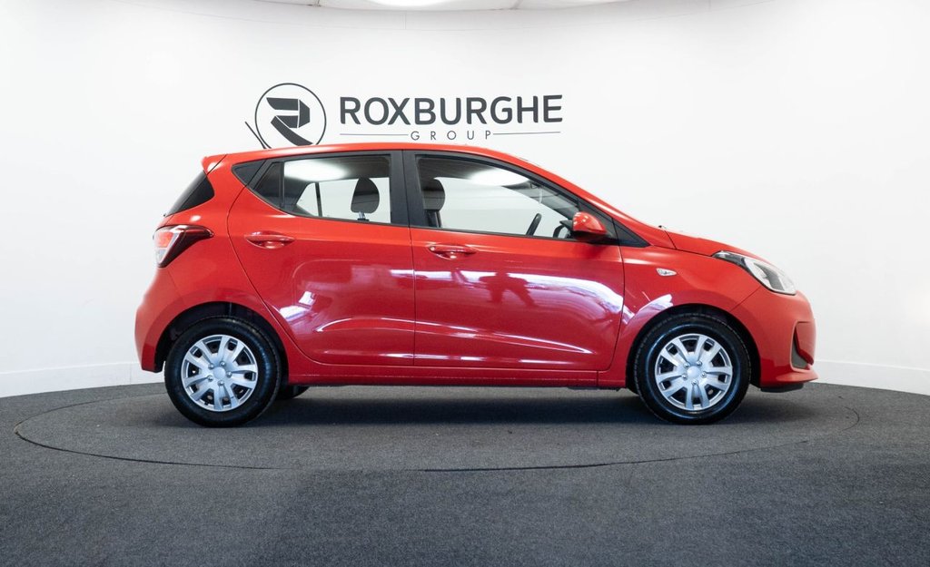 Used Hyundai i10 2019 for sale - 77841356: Photo 9