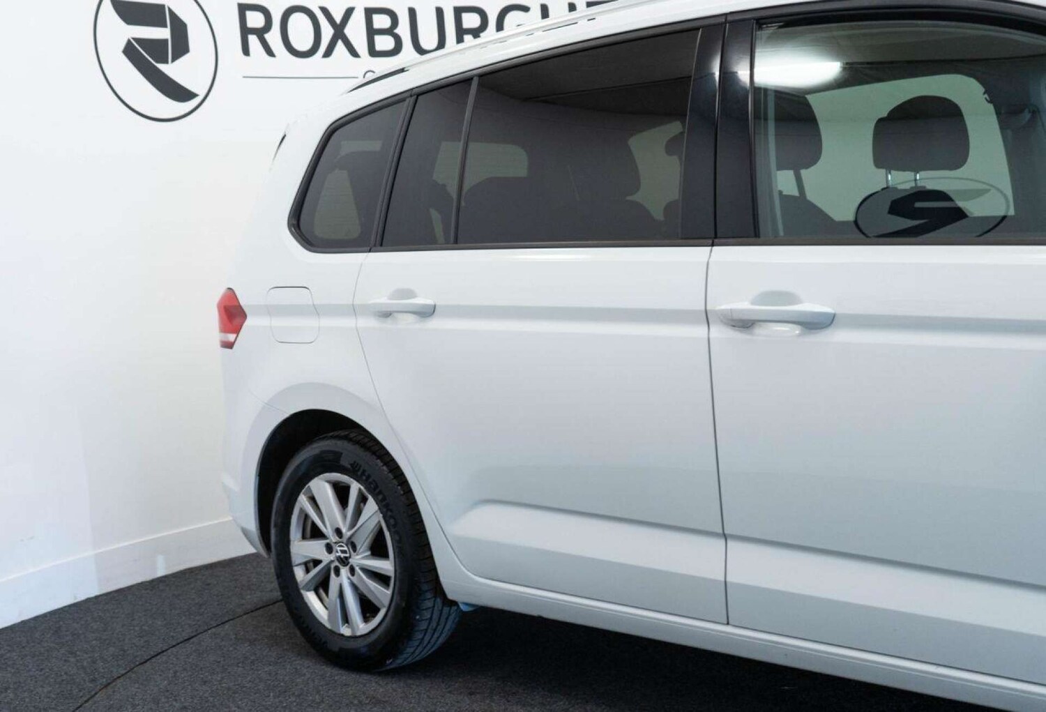 Used Volkswagen Touran 2020 for sale - 77930863: Photo 14