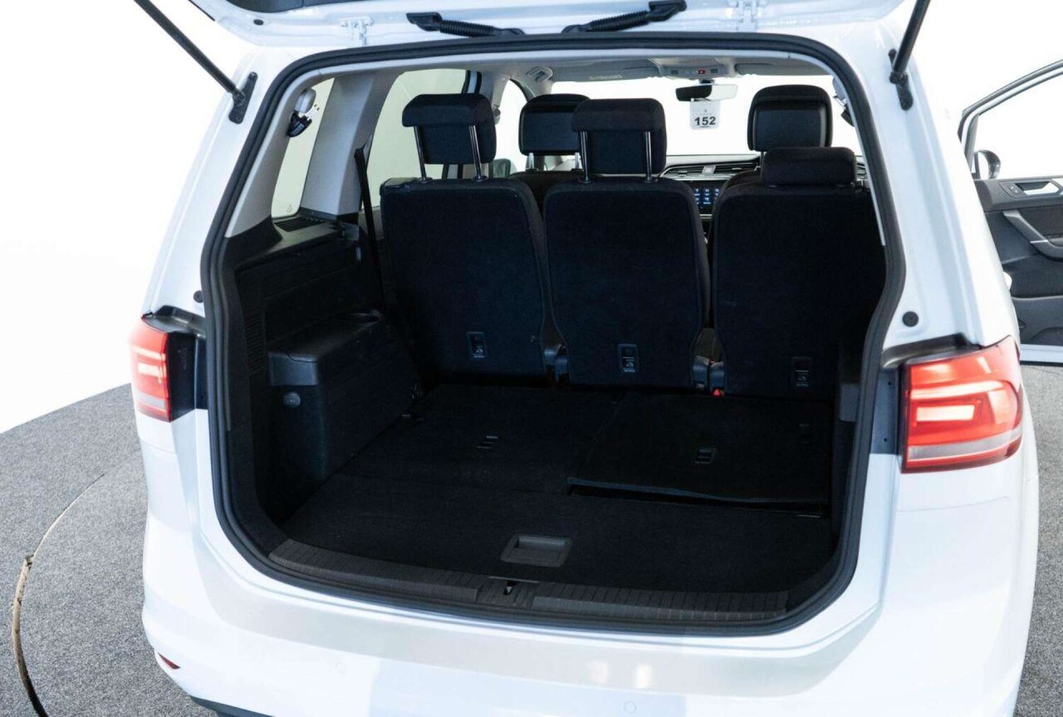 Used Volkswagen Touran 2020 for sale - 77930863: Photo 36