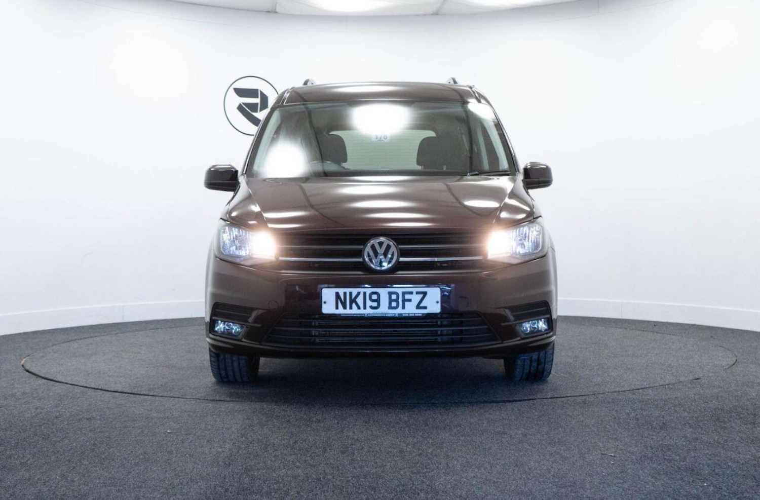 Used Volkswagen Caddy Maxi Life 2019 for sale - 77930770: Photo 2