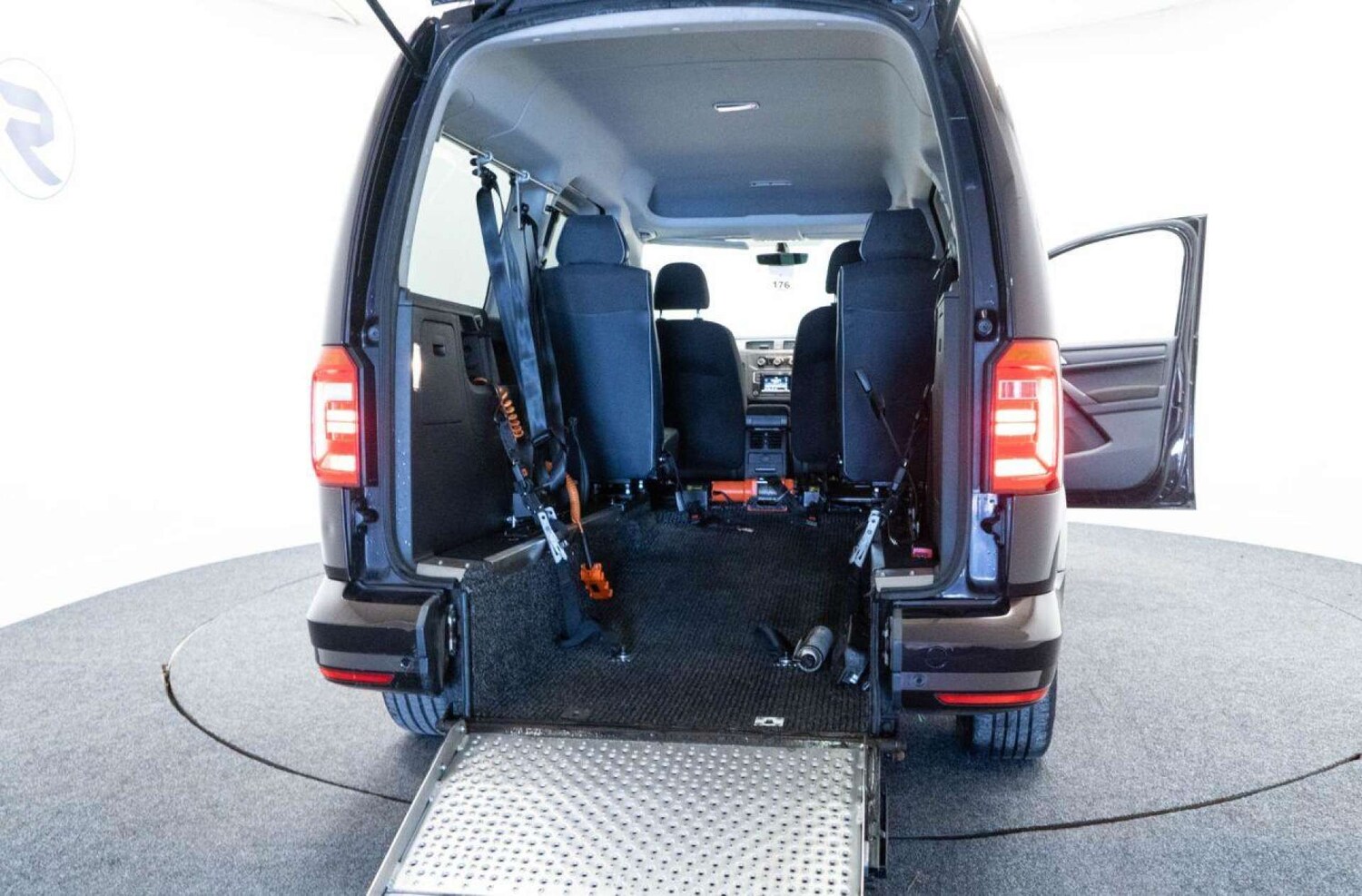 Used Volkswagen Caddy Maxi Life 2019 for sale - 77930770: Photo 32