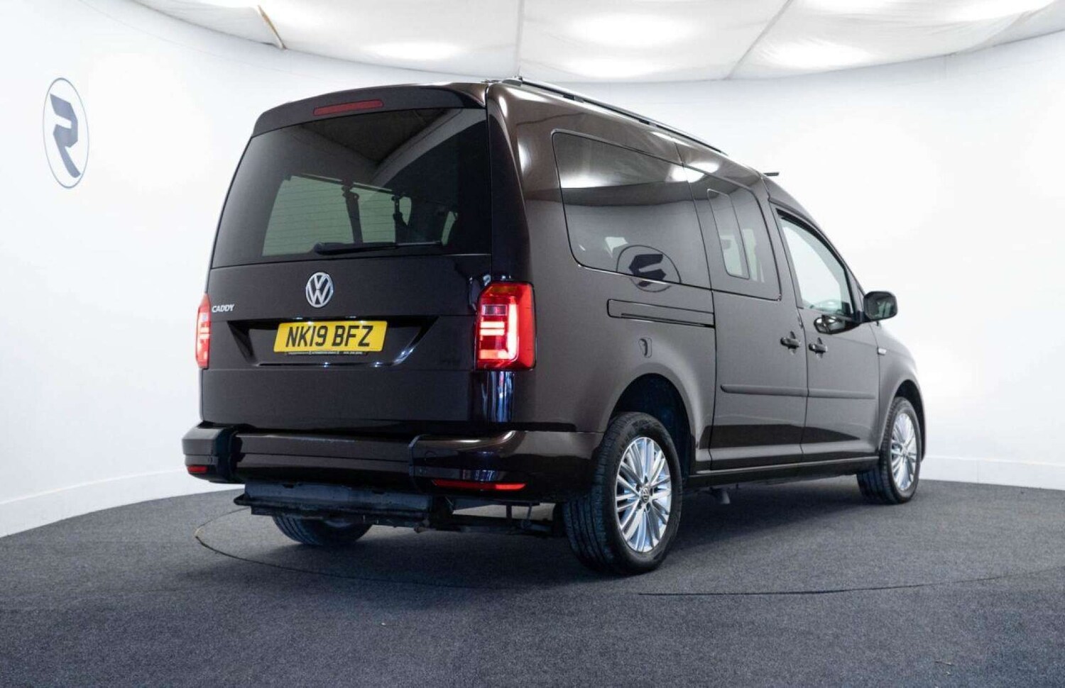 Used Volkswagen Caddy Maxi Life 2019 for sale - 77930770: Photo 8