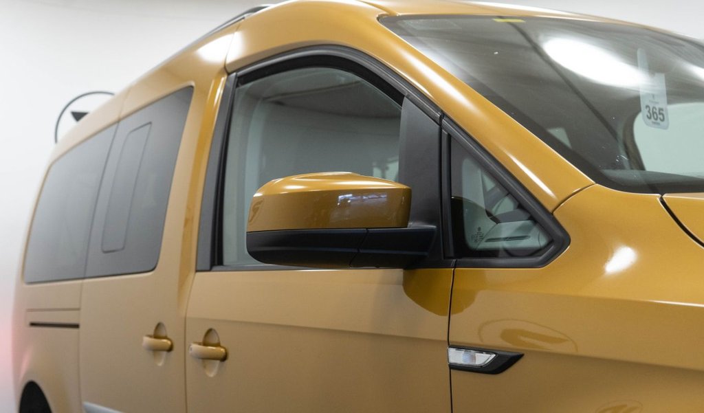 Used Volkswagen Caddy Maxi Life 2019 for sale - 76841667: Photo 12