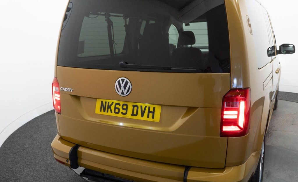 Used Volkswagen Caddy Maxi Life 2019 for sale - 76841667: Photo 16