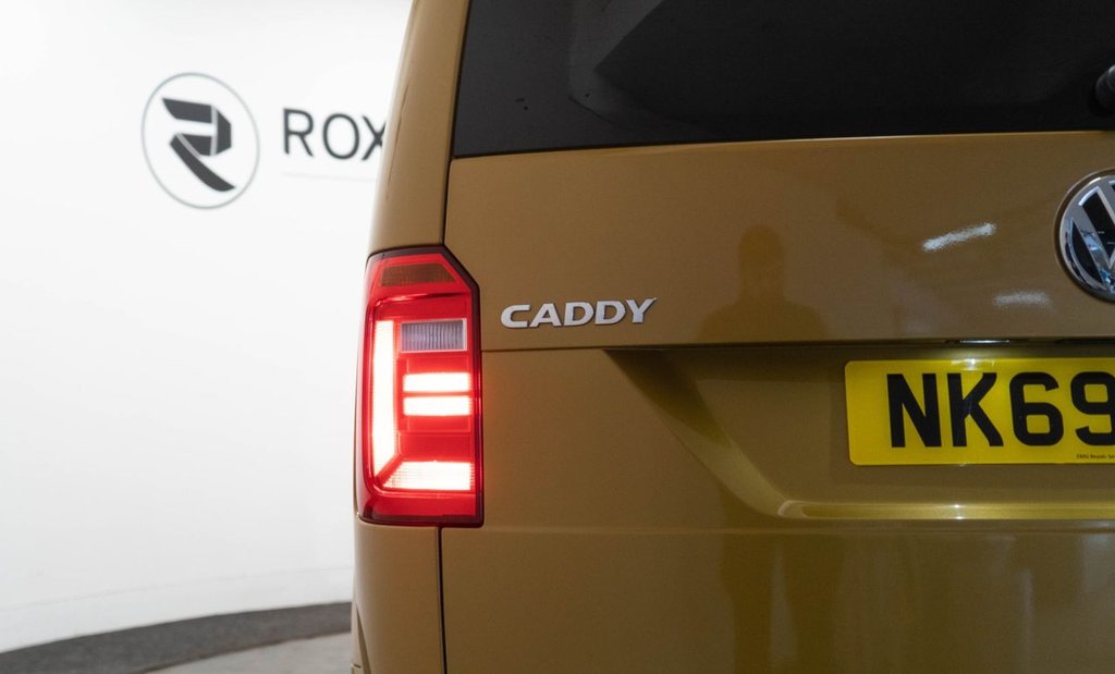 Used Volkswagen Caddy Maxi Life 2019 for sale - 76841667: Photo 17