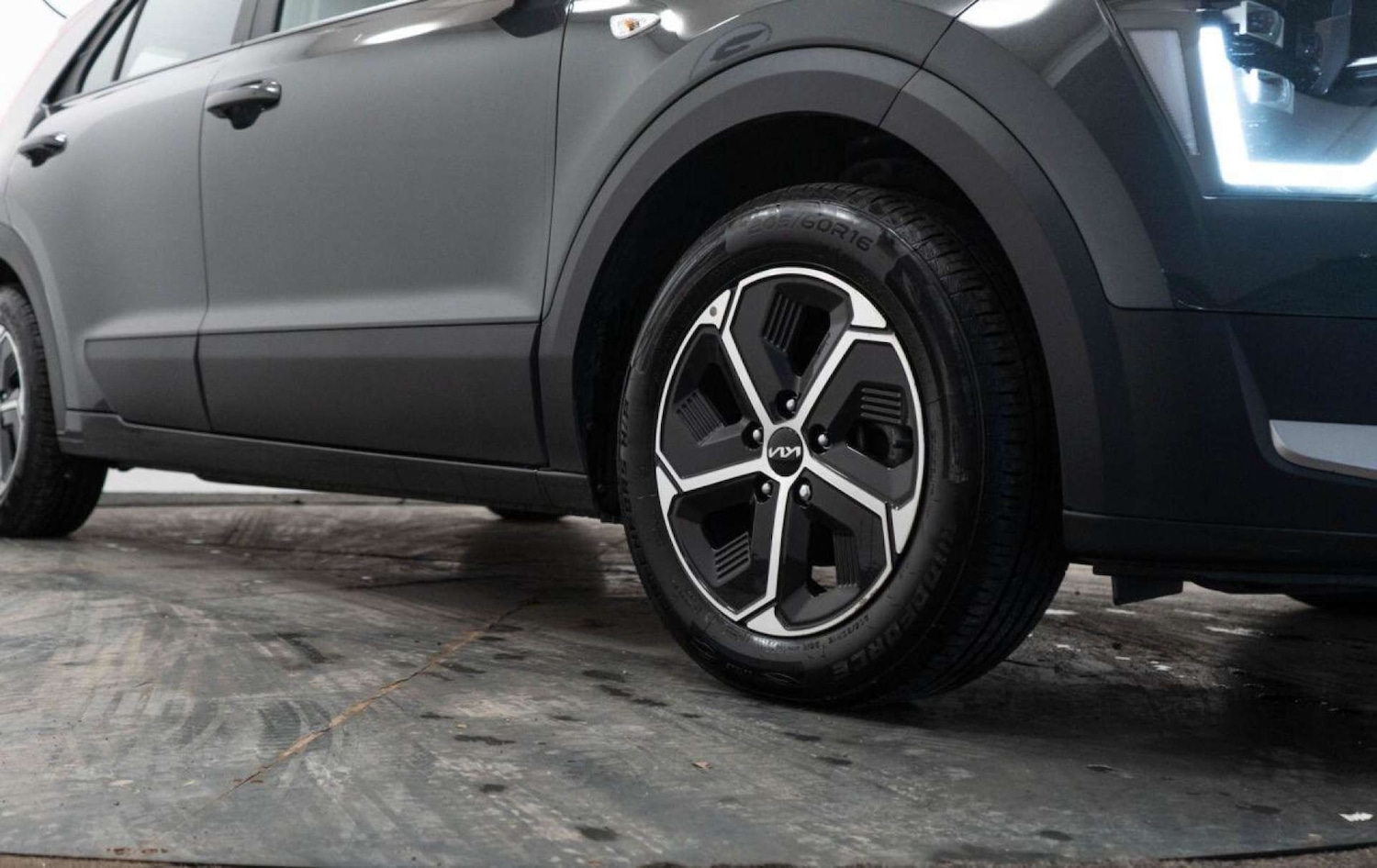 Used Kia Niro 2023 for sale - 77930936: Photo 11