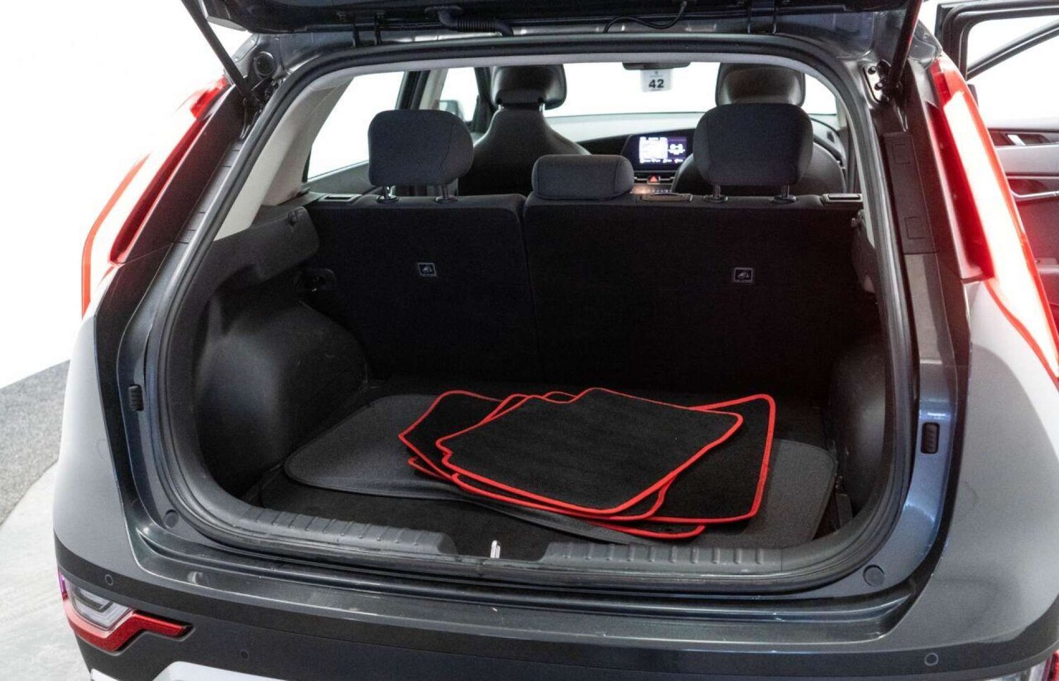 Used Kia Niro 2023 for sale - 77930936: Photo 34