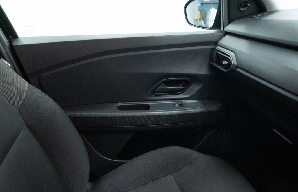 Used Dacia Jogger 2024 for sale - 77520997: Photo 29