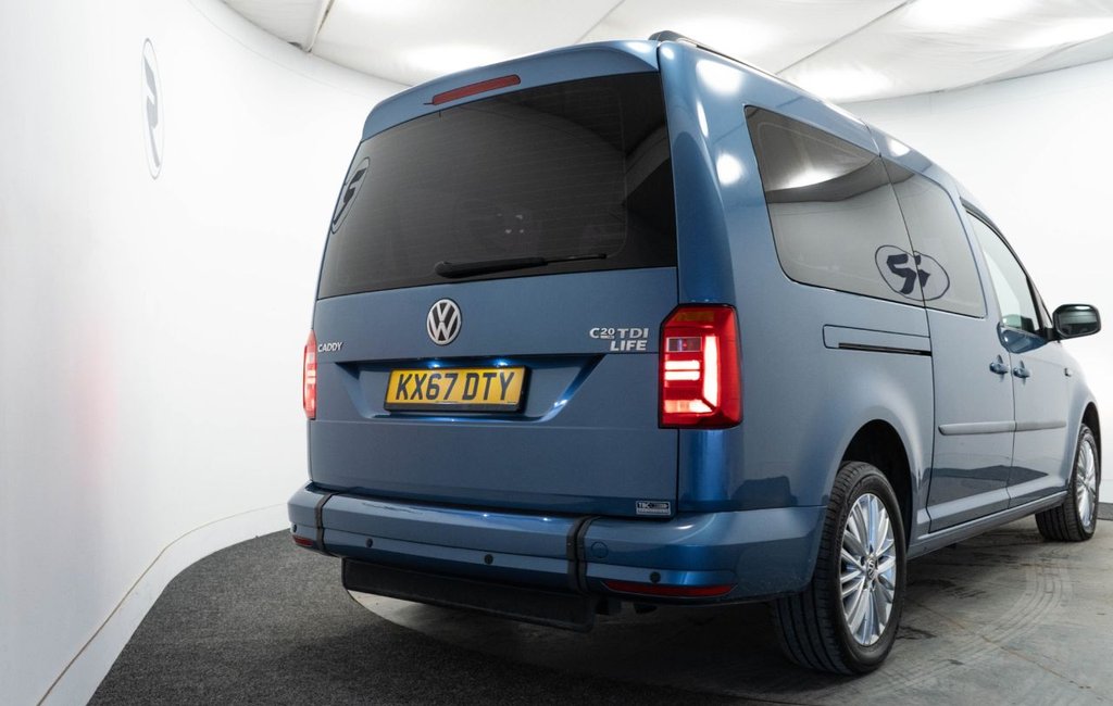 Used Volkswagen Caddy Maxi Life 2018 for sale - 77211955: Photo 15