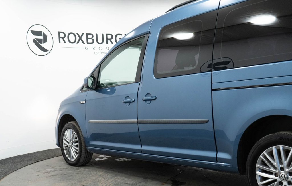 Used Volkswagen Caddy Maxi Life 2018 for sale - 77211955: Photo 19