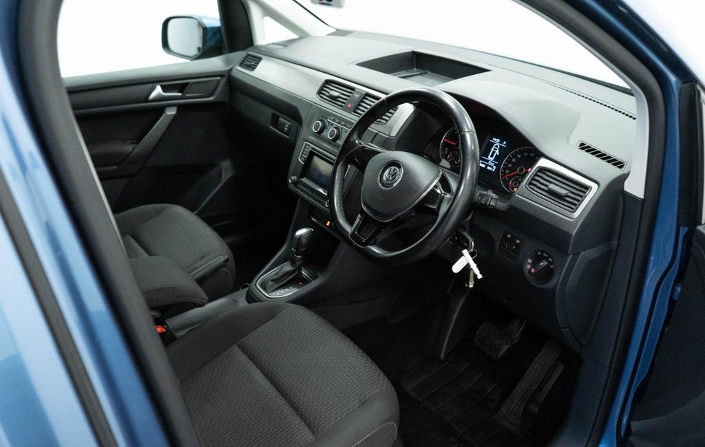 Used Volkswagen Caddy Maxi Life 2018 for sale - 77211955: Photo 20