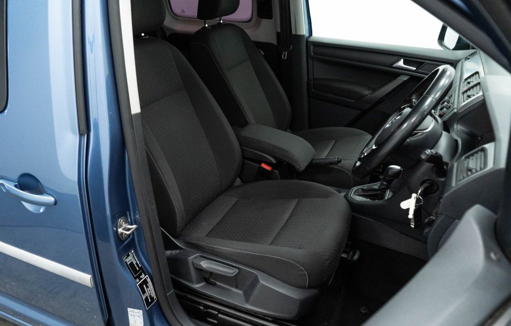 Used Volkswagen Caddy Maxi Life 2018 for sale - 77211955: Photo 21