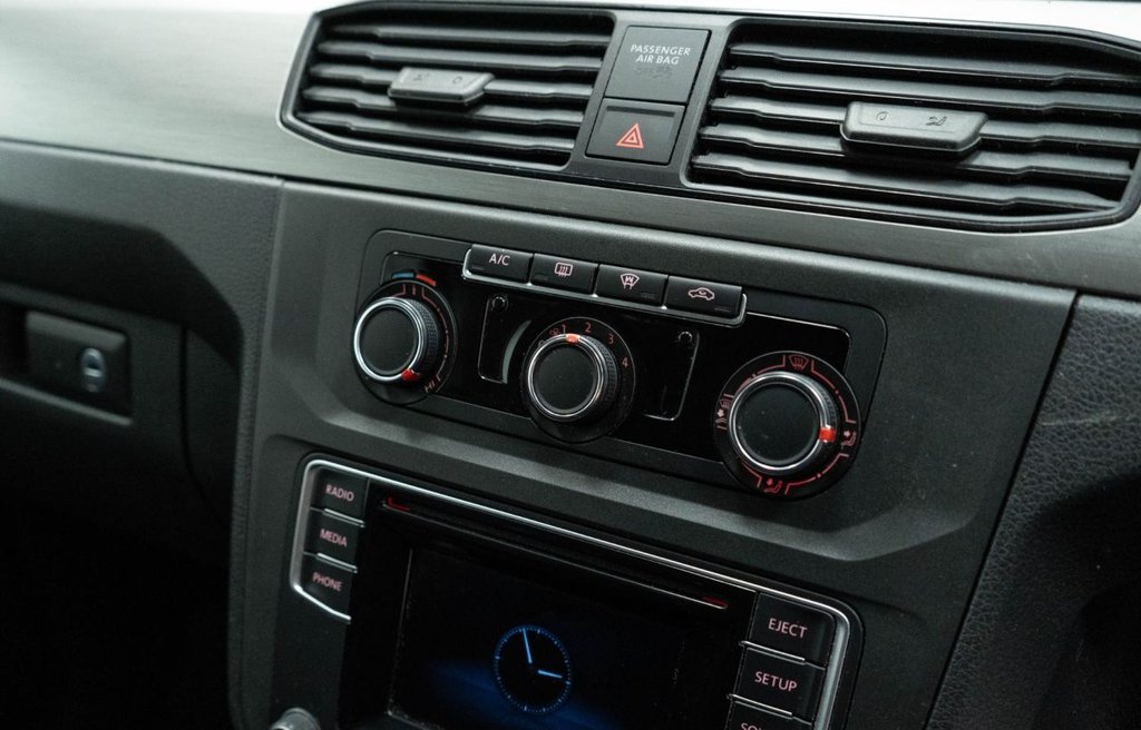 Used Volkswagen Caddy Maxi Life 2018 for sale - 77211955: Photo 26