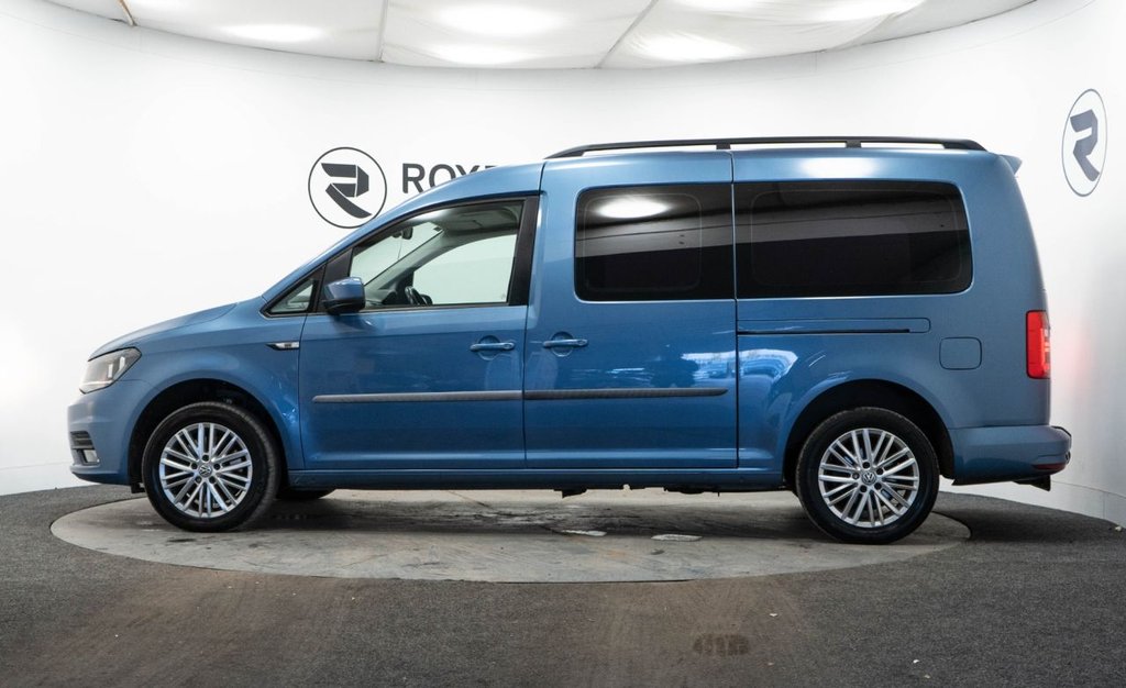 Used Volkswagen Caddy Maxi Life 2018 for sale - 77211955: Photo 4