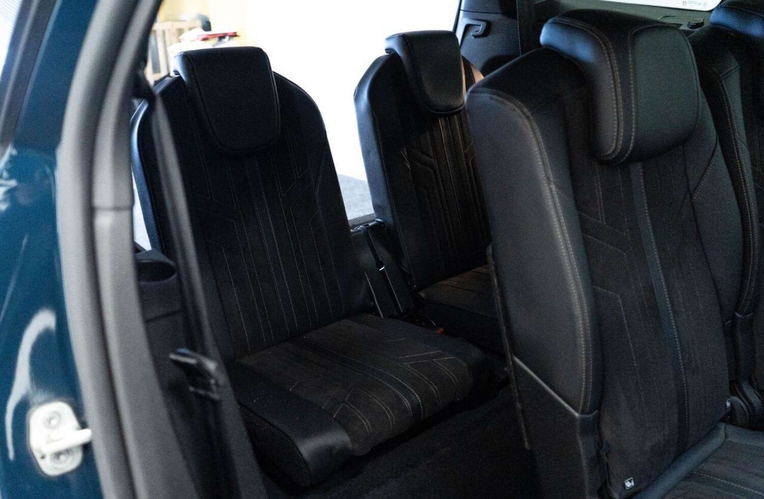 Used Peugeot 5008 2023 for sale - 77930861: Photo 34