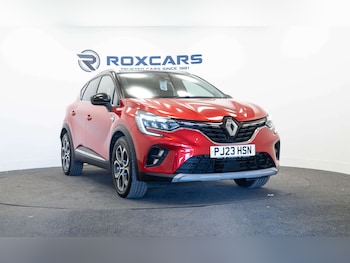 Used Renault Captur 2023 for sale - 79504301: Photo