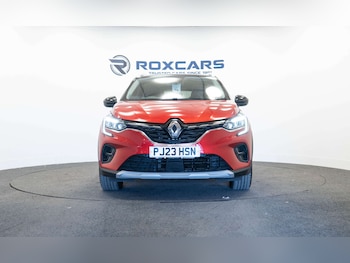 Used Renault Captur 2023 for sale - 79504301: Photo
