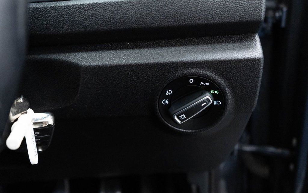 Used Volkswagen T-Roc 2021 for sale - 77499534: Photo 21