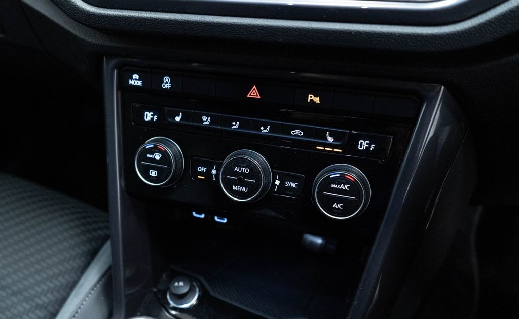 Used Volkswagen T-Roc 2021 for sale - 77499534: Photo 26