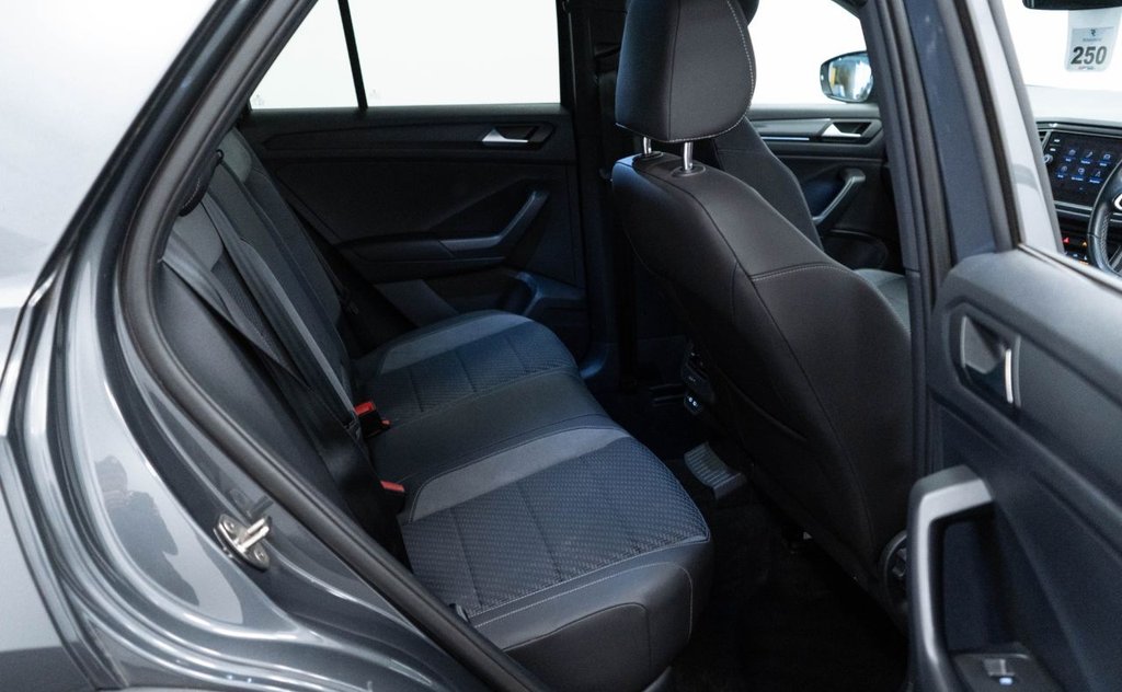 Used Volkswagen T-Roc 2021 for sale - 77499534: Photo 29