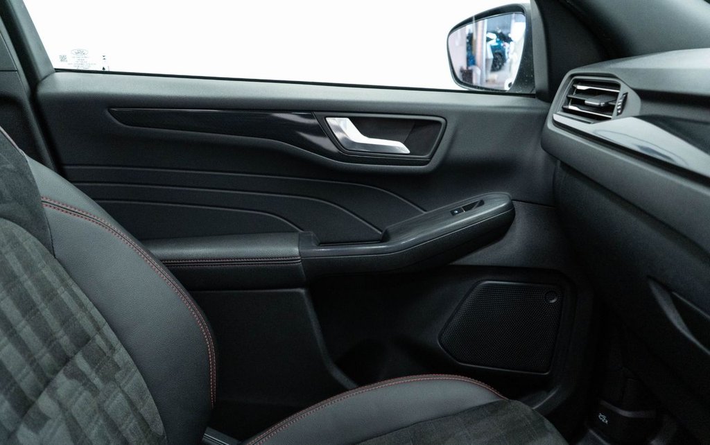 Used Ford Kuga 2022 for sale - 76235782: Photo 31