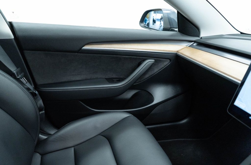 Used Tesla Model 3 2021 for sale - 77451749: Photo 31