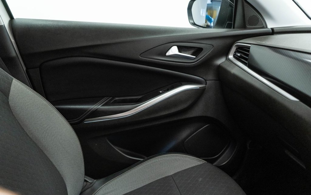 Used Vauxhall Grandland 2022 for sale - 76569957: Photo 32