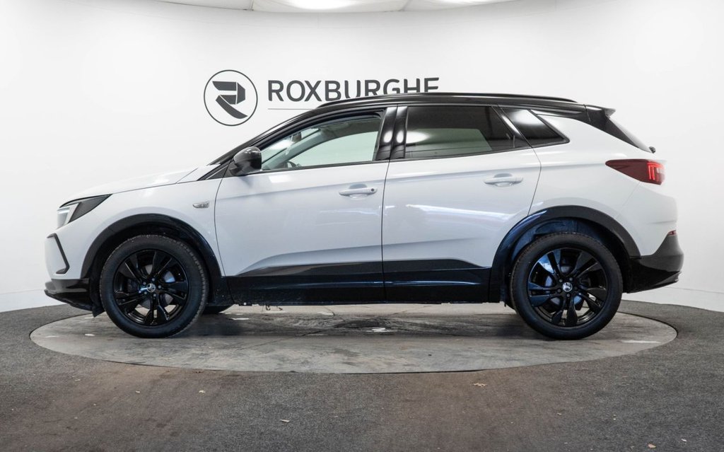 Used Vauxhall Grandland 2022 for sale - 76569957: Photo 4