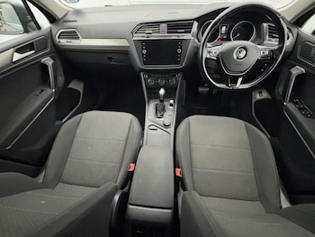 Used Volkswagen Tiguan Allspace 2020 for sale - 76406573: Photo