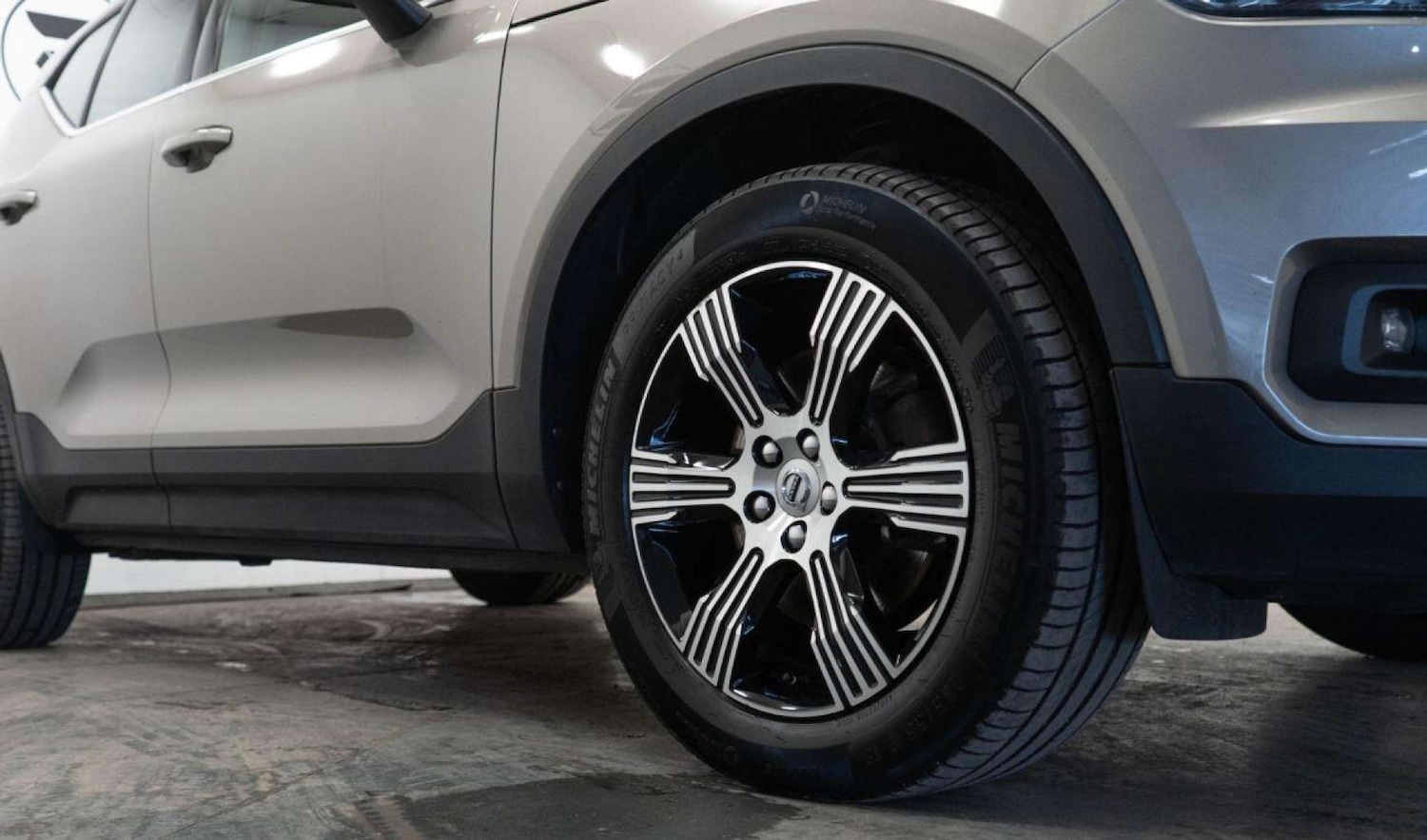 Used Volvo XC40 2020 for sale - 77930806: Photo 11