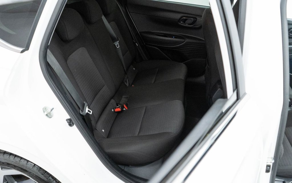 Used Hyundai i20 2022 for sale - 76291310: Photo 32