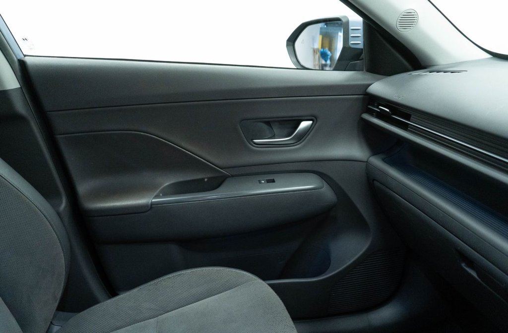 Used Hyundai KONA 2024 for sale - 77139511: Photo 32