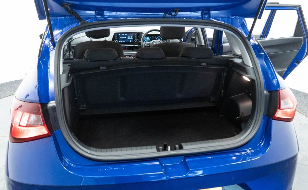 Used Hyundai i20 2022 for sale - 77546825: Photo 33