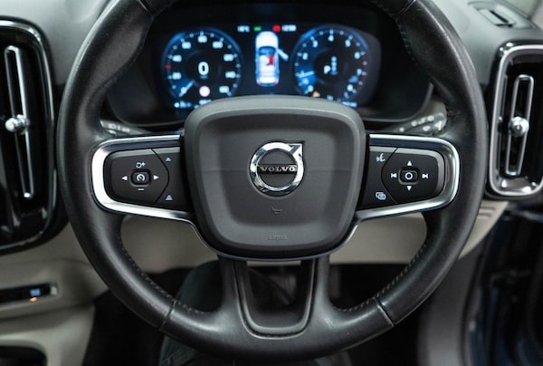 Used Volvo XC40 2020 for sale - 76235562: Photo 22