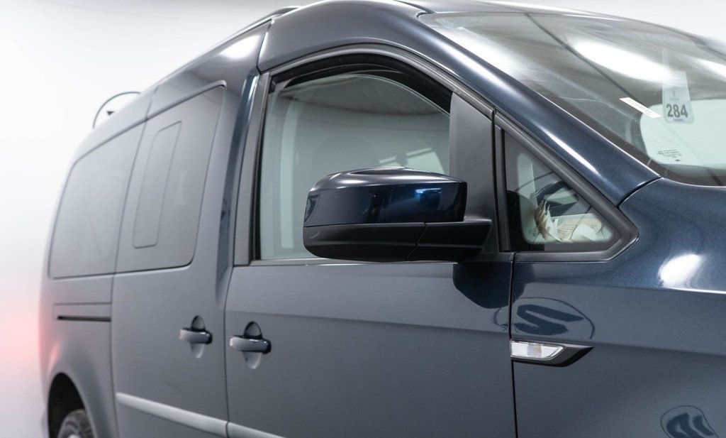 Used Volkswagen Caddy Maxi Life 2020 for sale - 77089026: Photo 11