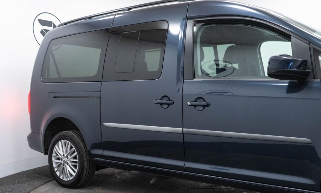 Used Volkswagen Caddy Maxi Life 2020 for sale - 77089026: Photo 12