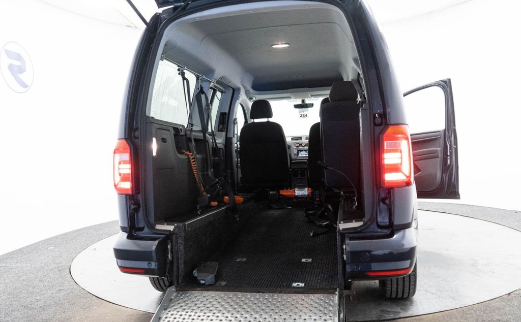 Used Volkswagen Caddy Maxi Life 2020 for sale - 77089026: Photo 29