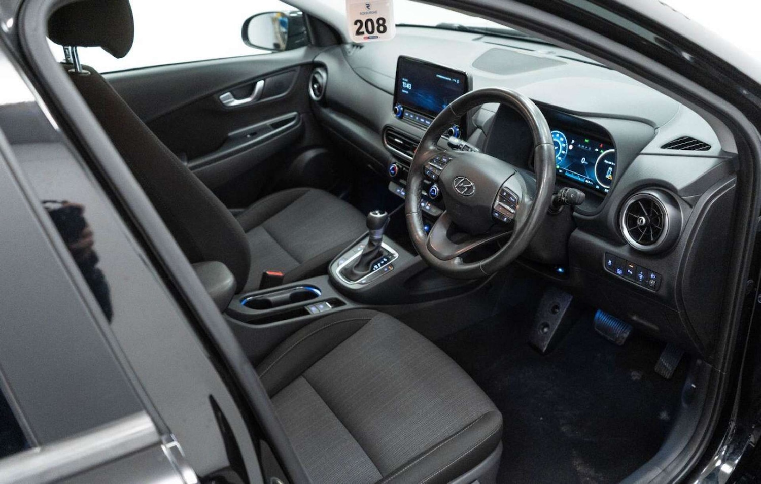 Used Hyundai KONA 2022 for sale - 77930917: Photo 19