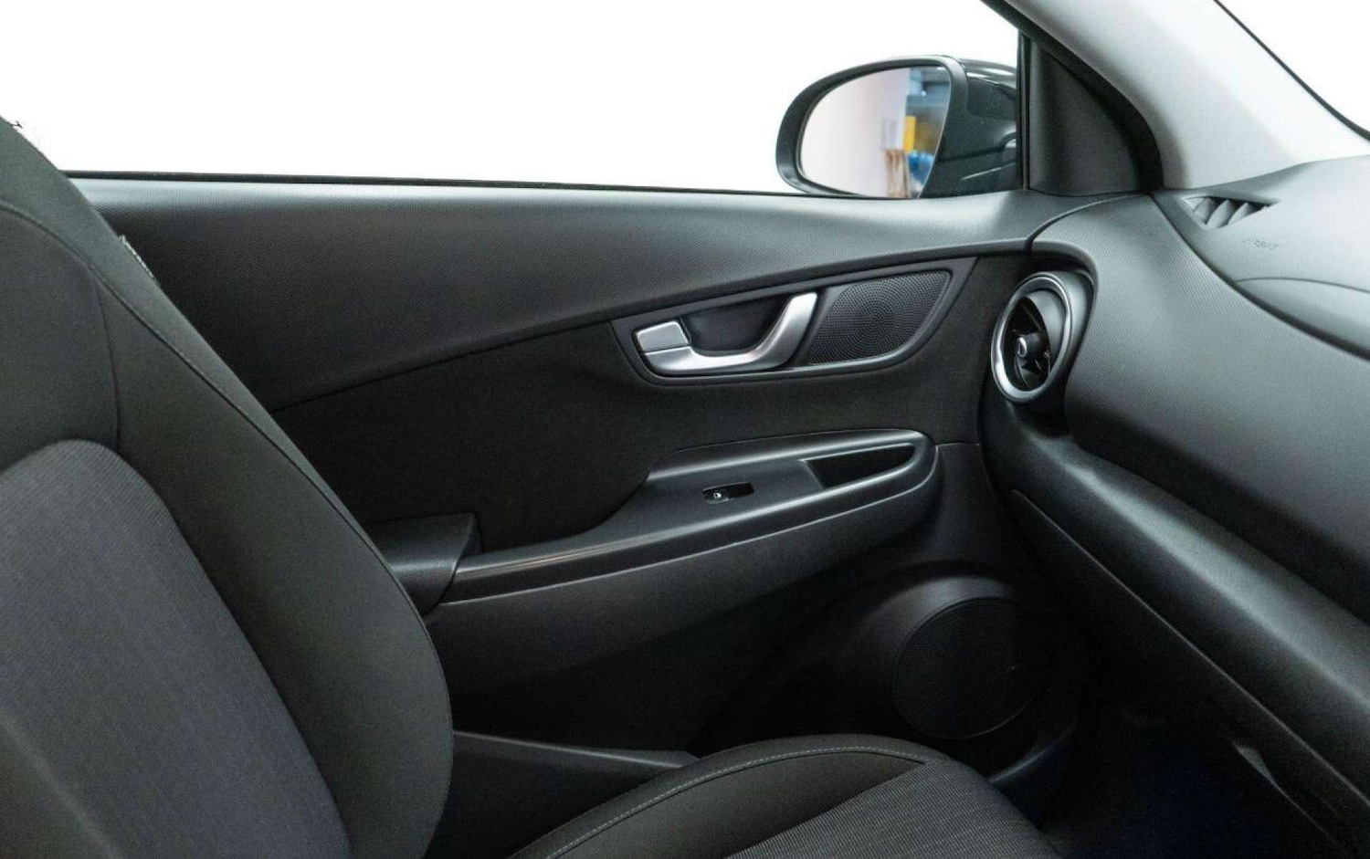 Used Hyundai KONA 2022 for sale - 77930917: Photo 28